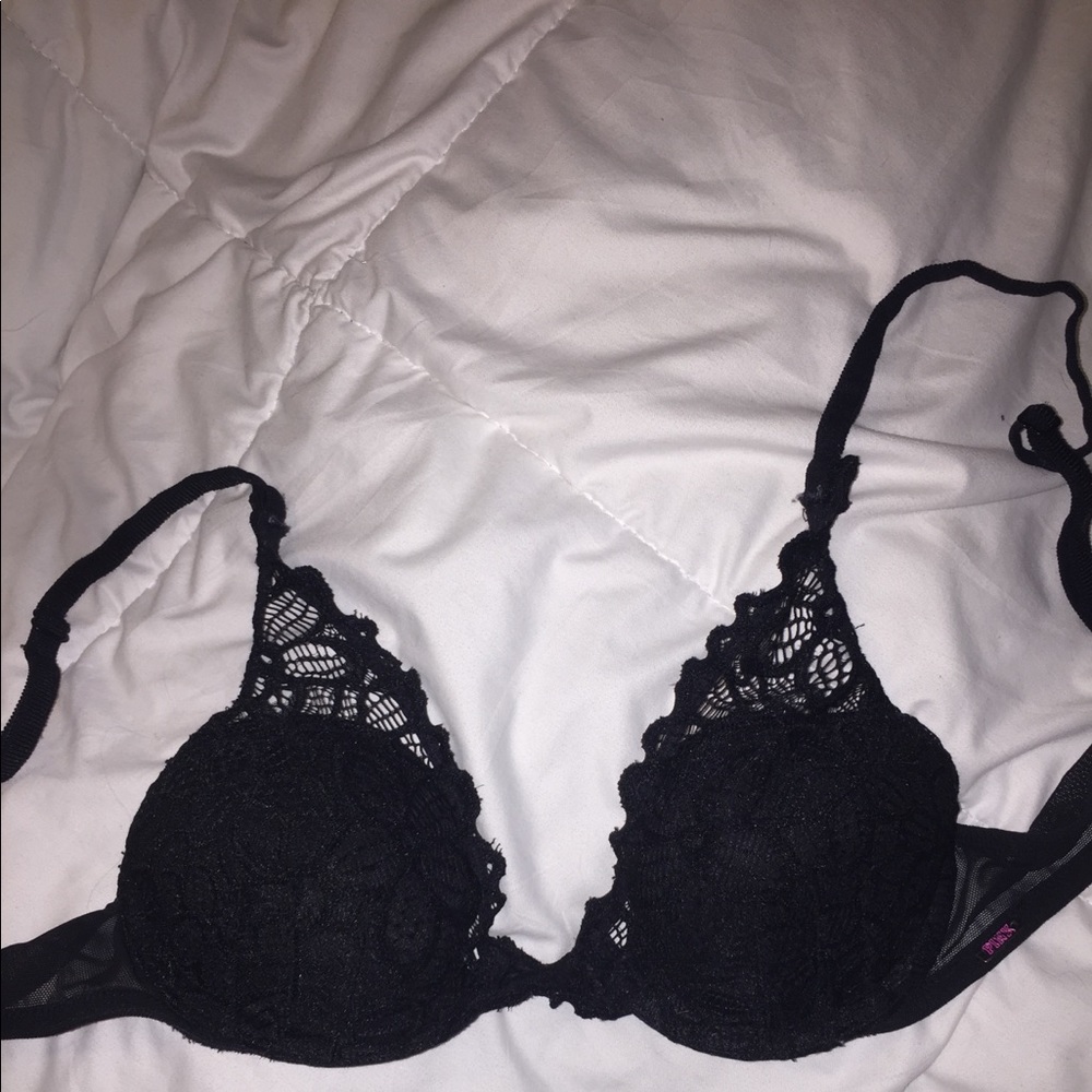 vs pink black lace bra